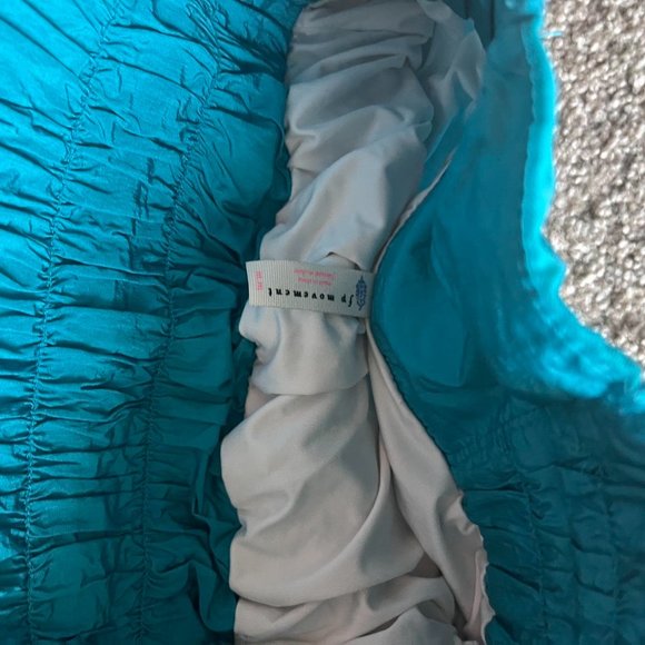 Free people on the way home blue shorts size medium - Picture 2 of 3